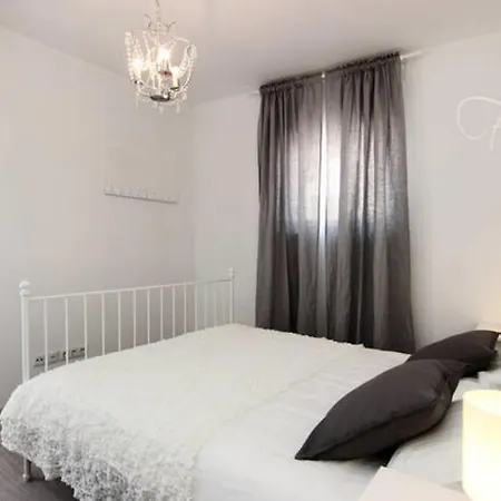 아파트 Terra Petrosa 트로기르