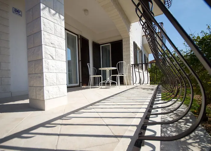 Terra Petrosa * 特罗吉尔