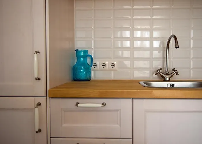 Terra Petrosa 特罗吉尔