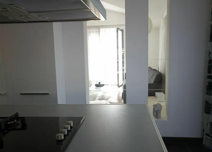 Terra Petrosa 特罗吉尔