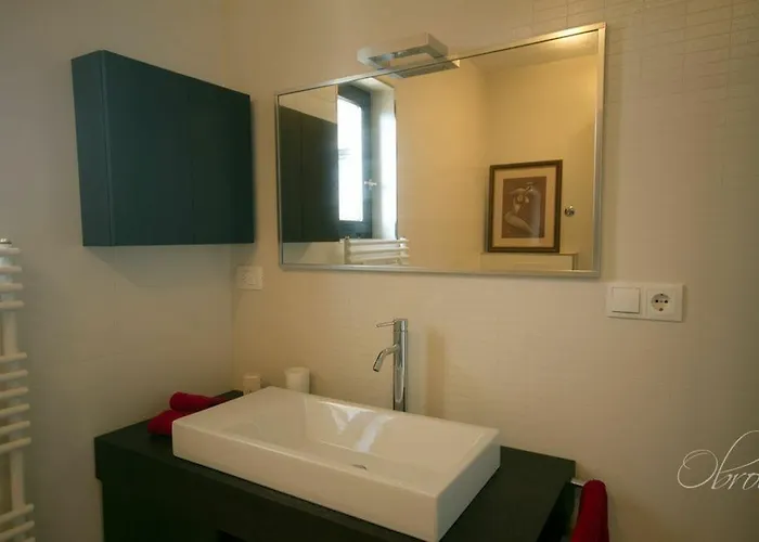 Terra Petrosa 特罗吉尔