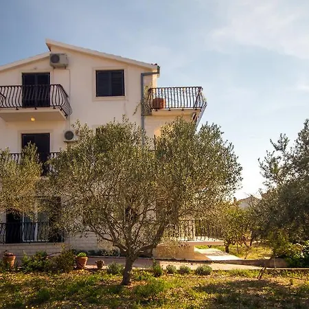 Terra Petrosa * Τρογκίρ