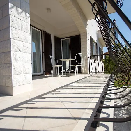 Terra Petrosa * Trogir