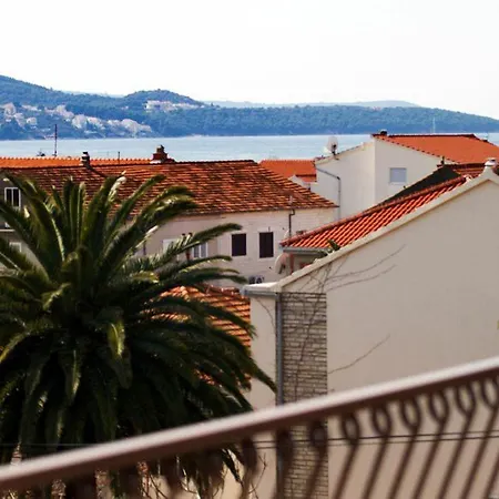 Terra Petrosa Apartment Trogir